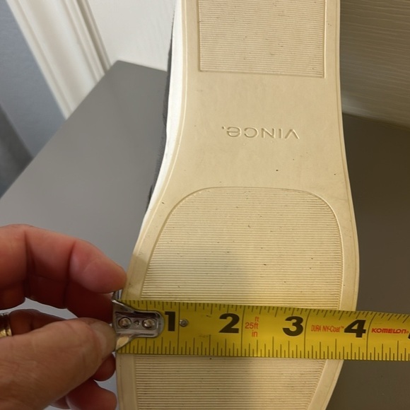 🩶”Vince” Dark Gray Warren Suede Platform Slip On Skate Sneakers Size 10 🩶 - Picture 9 of 10